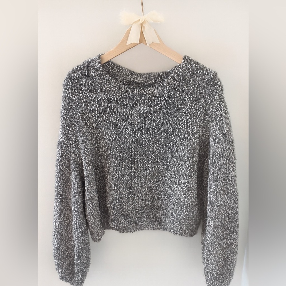 Madison & Reed Boutique Elegant Charcoal Knit Sweater